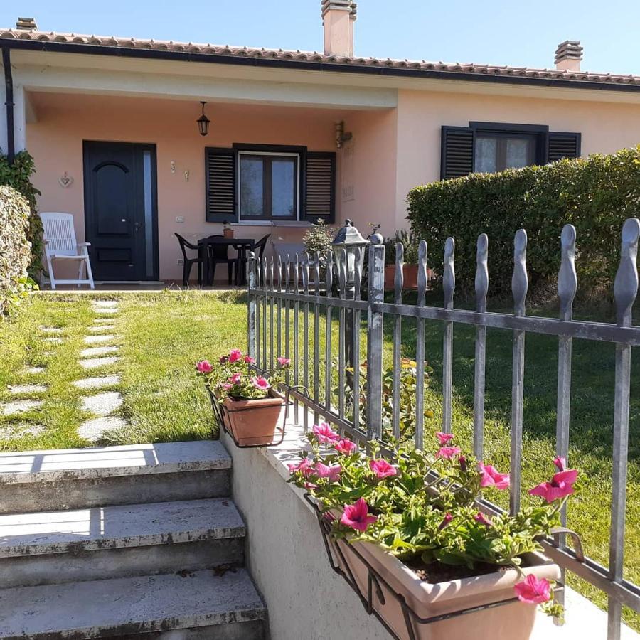 Residence Ai Campi Da Golf Saturnia Luaran gambar