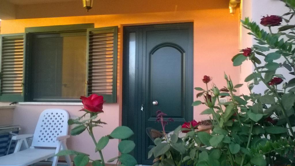 Residence Ai Campi Da Golf Saturnia Luaran gambar