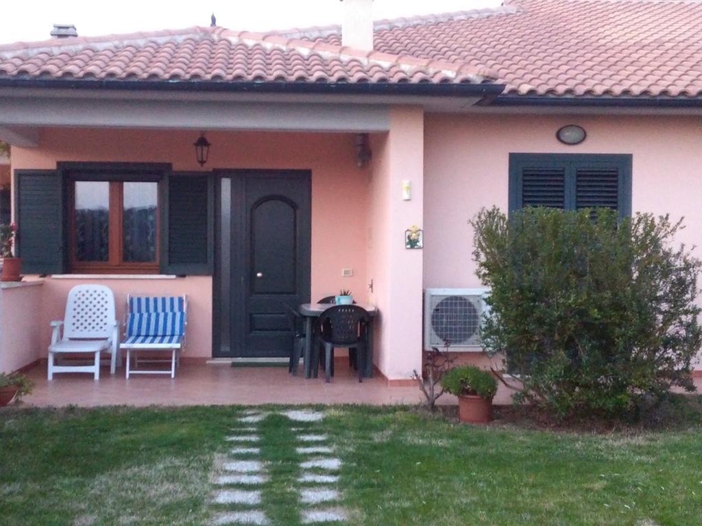 Residence Ai Campi Da Golf Saturnia Luaran gambar