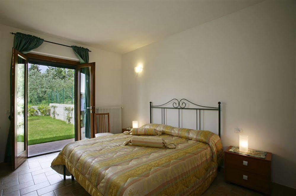 Residence Ai Campi Da Golf Saturnia Luaran gambar