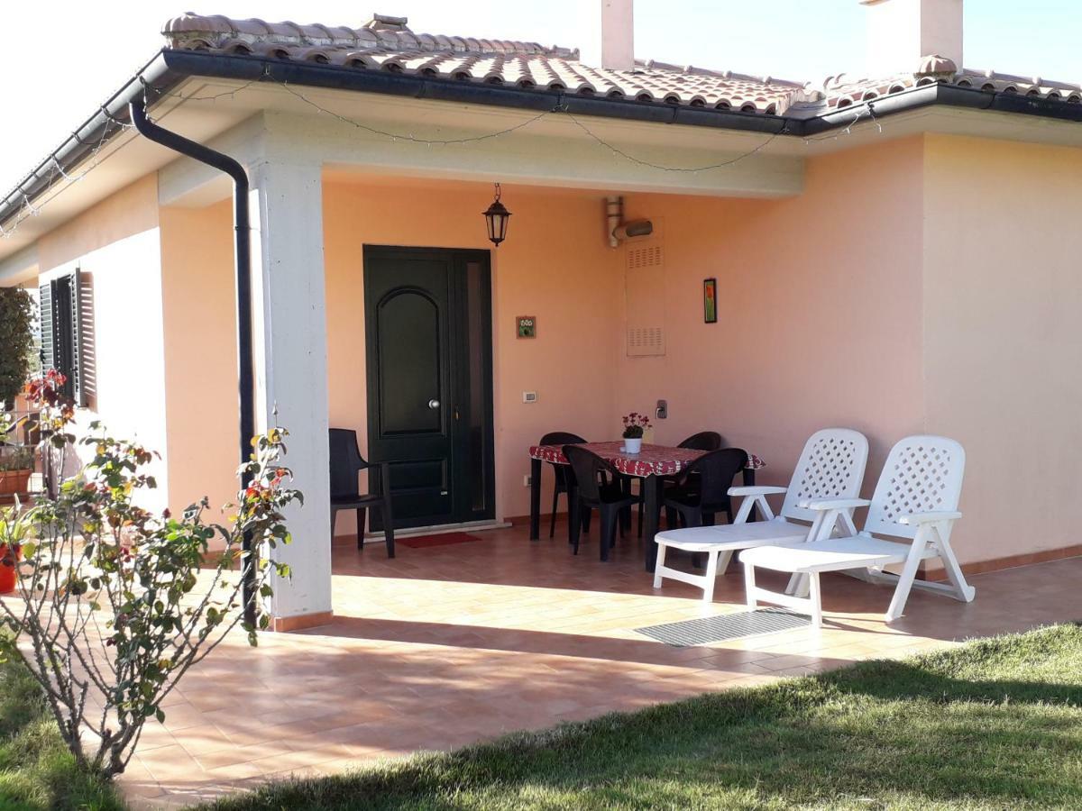 Residence Ai Campi Da Golf Saturnia Luaran gambar